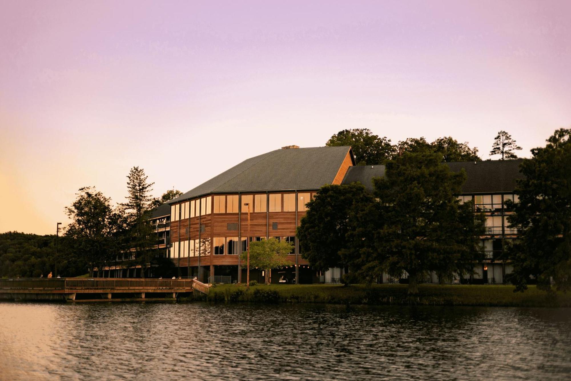 Potosi Ymca Trout Lodge מראה חיצוני תמונה